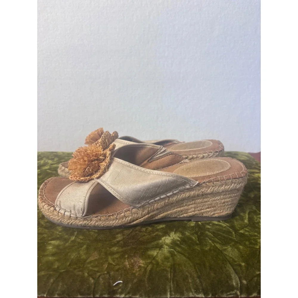 Life Stride Racy Beige Fabric Espadrille Wedge Sandals Flower 9 M‎